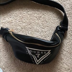 Guess Fanny Pack